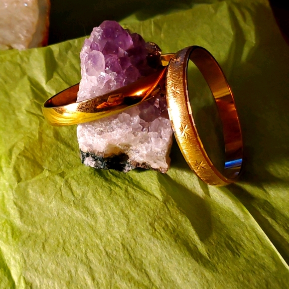 3 Monet Vintage Bangle Bracelets - Picture 1 of 8